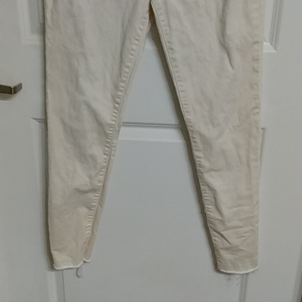 Jeans - Picture 2 of 3